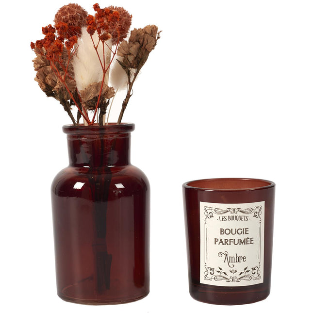 Aromātiska svece ar sausiem ziediem