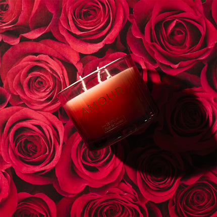 Aromātiskā svece stikla traukā – AMOUR / CÂLIN / BONHEUR