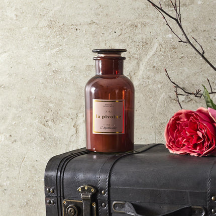 Aromātiskā svece “L’Apothicaire” – vintage stikla pudelīte (21cm)