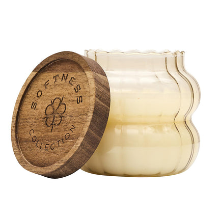 Aromātiskā svece ar koka vāciņu