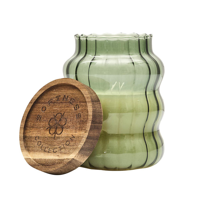 Aromātiskā svece ar koka vāciņu