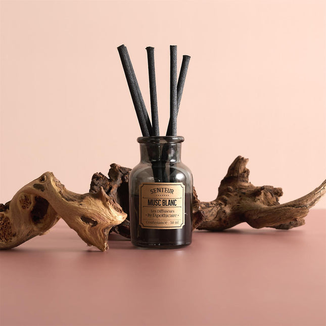 Telpu aromāts 50ML BALTAIS MUSKUSS-KOKVILNAS ZIEDS-DZINTARS