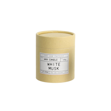 Aromātiskā svece ar koka dakti