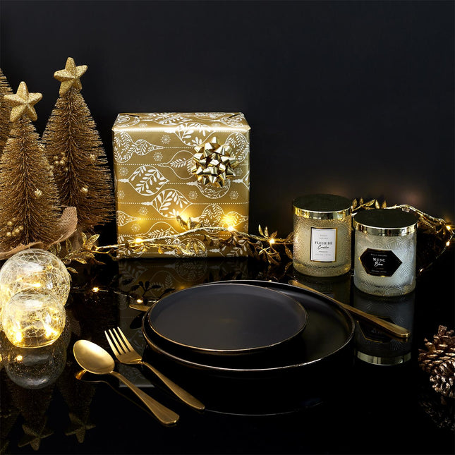 Aromātiskā svece stikla traukā ar vāciņu