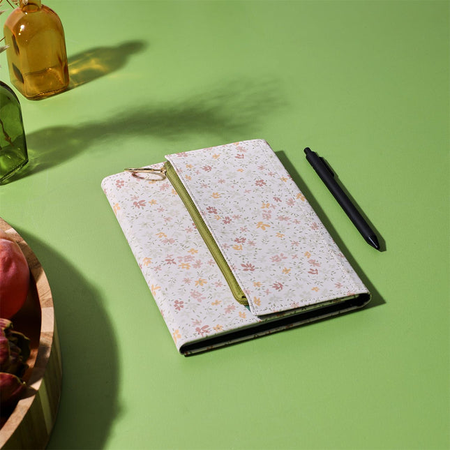 Piezīmju bloks ar kabatiņu un rāvējslēdzēju