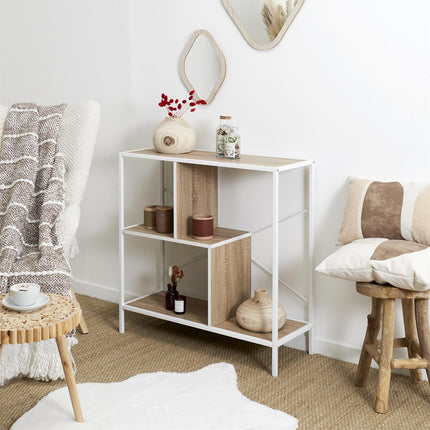 onsoles plaukts ar metāla rāmi un koka plauktiem