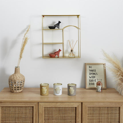 Metāla sienas plaukts – zelta krāsā