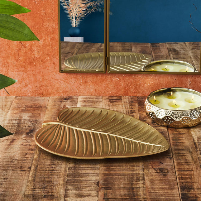 Dekoratīvs trauks – apzeltīta lapa