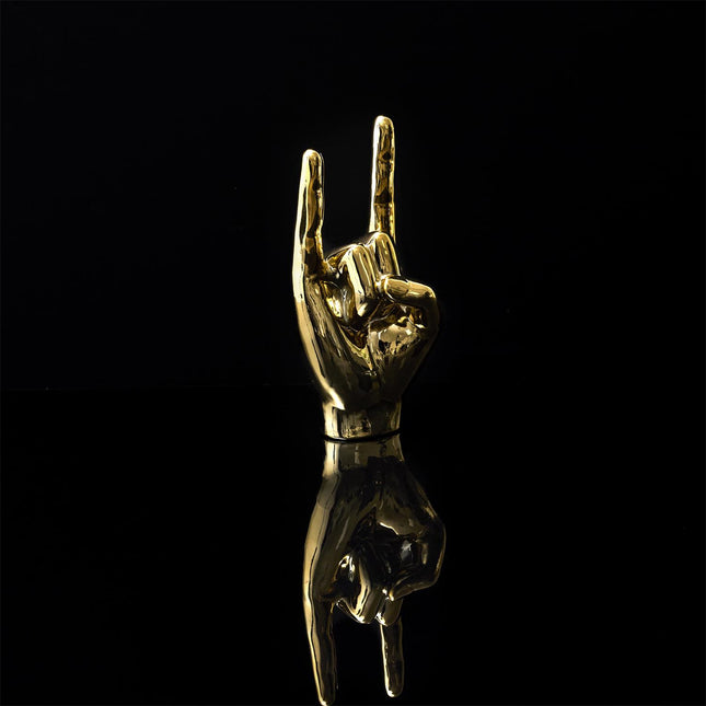 Keramikas dekoratīvā figūra – zelta rokas žests