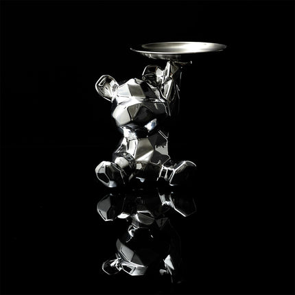 Keramikas lācīša figūra ar paplāti