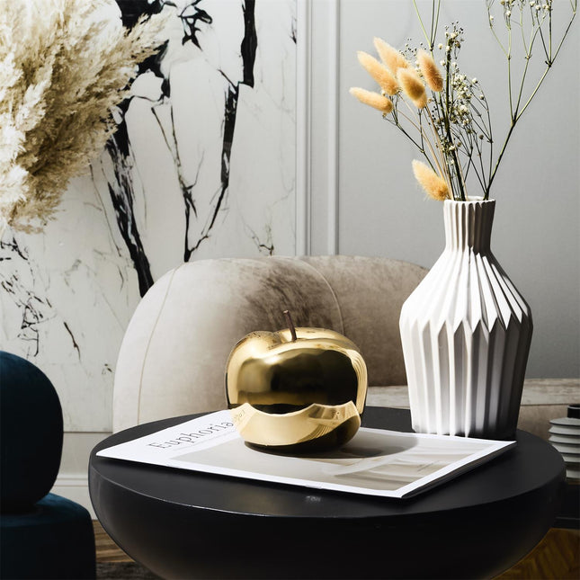 Dekoratīvs zelta ābols