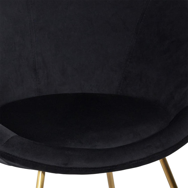 MELNS ''KARL'' ATZVELTNES KRĒSLS