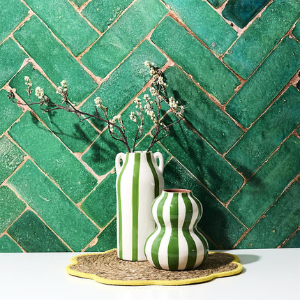 Dolce Vita keramikas vāze ar svītrām – H22,5 cm, 4 krāsas