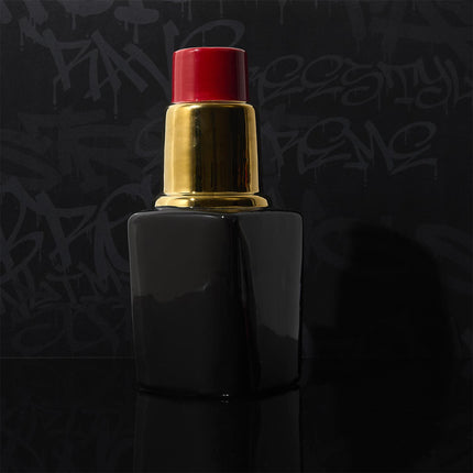 Red Lip dekoratīvā vāze lūpu krāsas formā – 2 dizaini