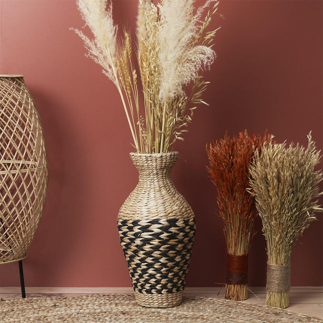 Pītā dekoratīvā vāze