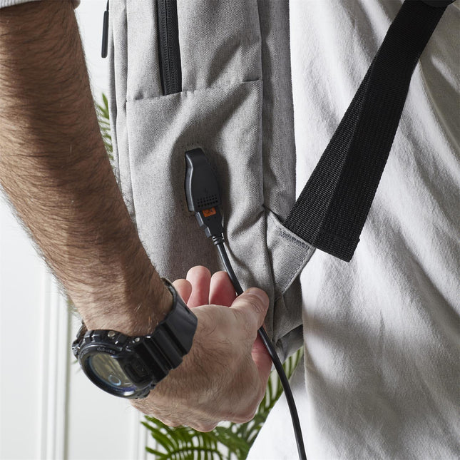 Viedā mugursoma ar USB uzlādes pieslēgvietu