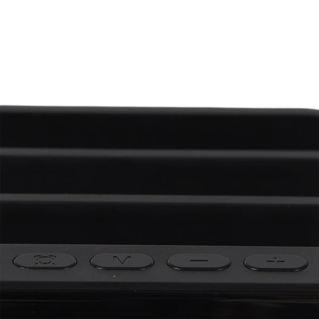 Modinātājpulkstenis ar 3 ierīču uzlādes staciju