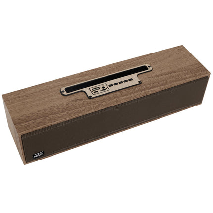 Bezvadu skaļrunis ar koka efekta dizainu