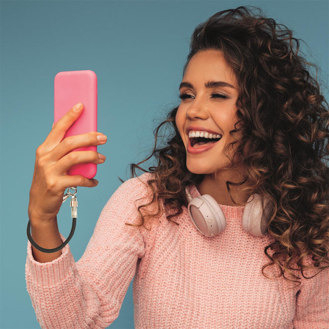 Īsais USB-C uzlādes kabelis ar rokas siksniņu