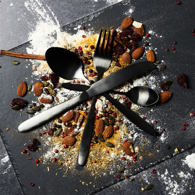 Galda piederumu komplekts – 16 daļas, matēti melns