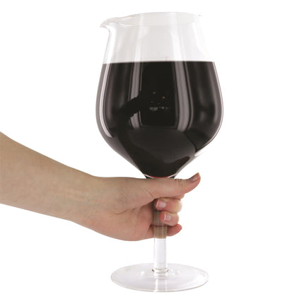 Vīna karafe glāzes formā 1,6 L – eleganta stikla karafe vīnam un dzērieniem