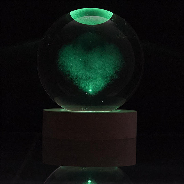 Stikla kristāla bumbiņa ar krāsu mainošu LED apgaismojumu