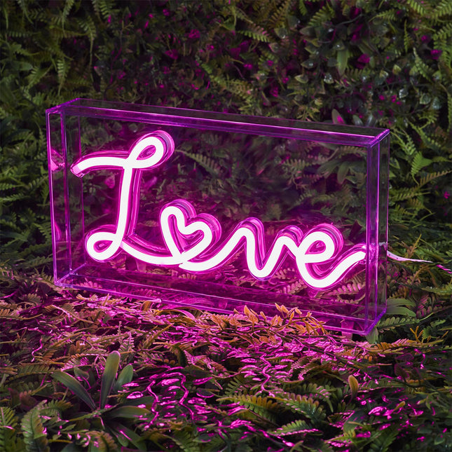 LED neona lampa “Love”
