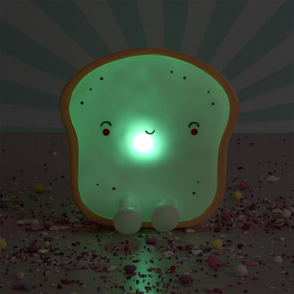 Naktslampiņa “Kawaii Toast” ar krāsu maiņu – mīksta un spaidāma