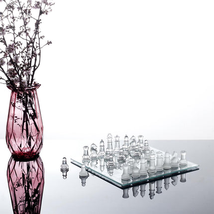 Stikla šaha komplekts 25 × 25 cm – elegants galda šahs no stikla