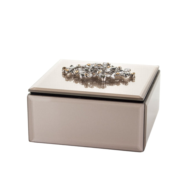 Dekoratīva stikla  lādīte ar kristāla rotājumu