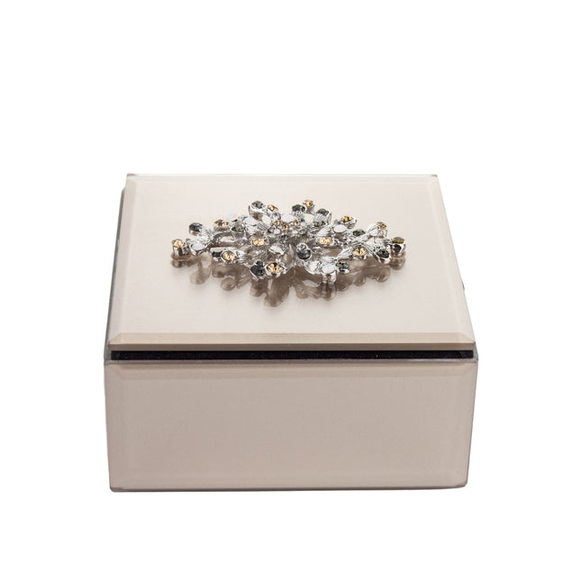 Dekoratīva stikla  lādīte ar kristāla rotājumu