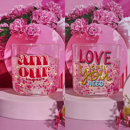 Aromātiskā svece ar LED apgaismojumu