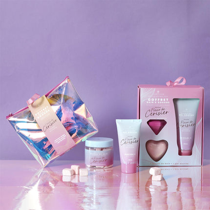 Dušas un kopšanas komplekts Ķiršu ziedu aromāts