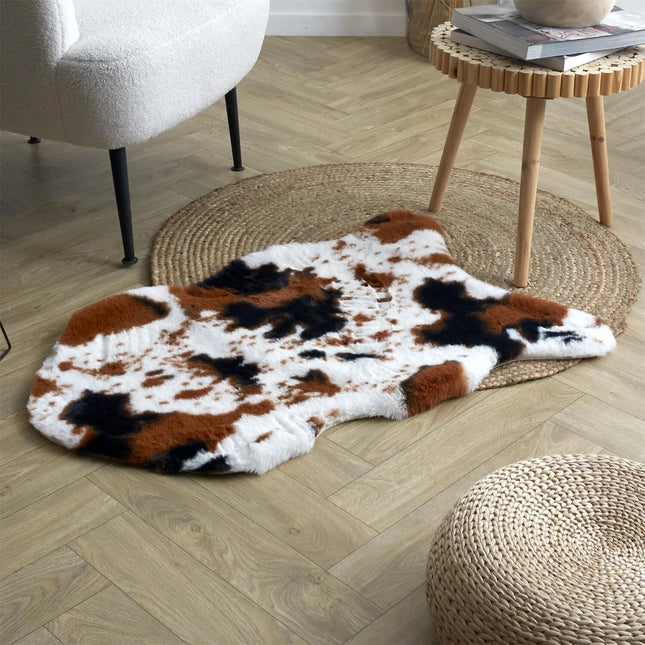 Dzīvnieka kažokādas imitācijas paklājs (90 × 60 cm)