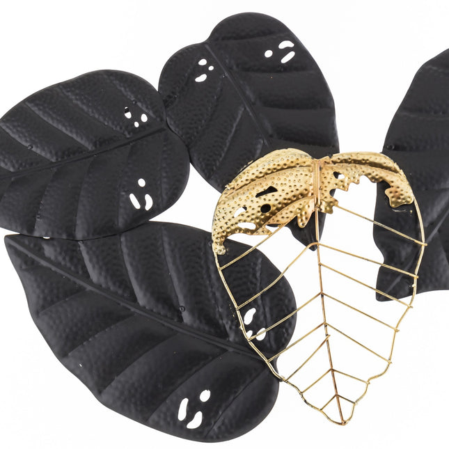 Metāla sienas dekors – lapu kompozīcija