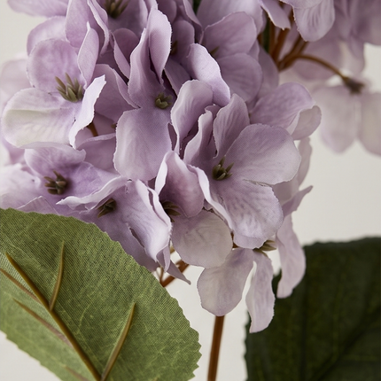 Mākslīgais ziedu zars violetā tonī 91cm