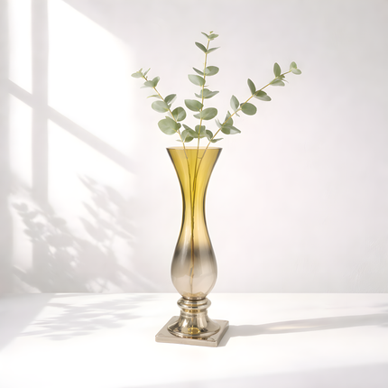 Augsta dizaina stikla vāze zelta tonī – elegants interjera dekors (41 cm)