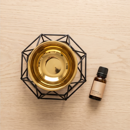 Aroma svečturis / trauks ar metāla statīvu – zelts vai melns ar zeltu